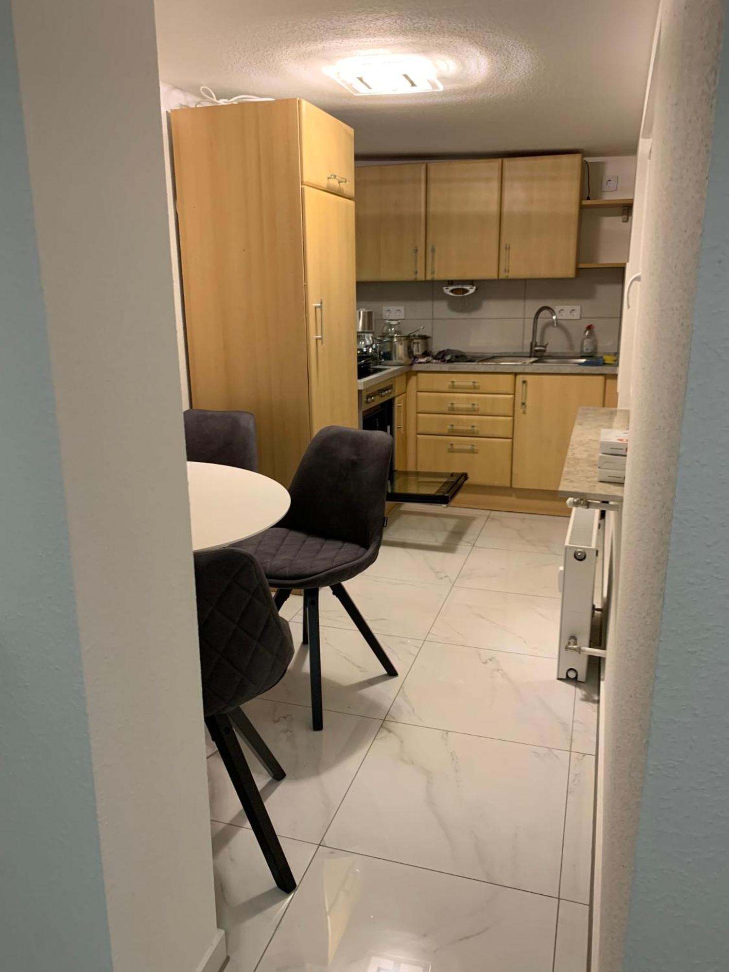 Moderne 2 Zimmer Wohnung Mit Vollausstattung Ketsch Luaran gambar